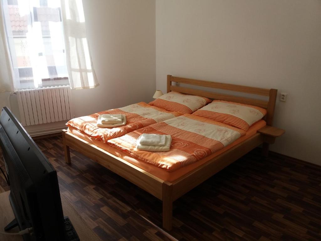 Двухместный (Двухместный номер с 1 кроватью и собственной ванной комнатой) гостевого дома U Třeboňské madony, Тршебонь