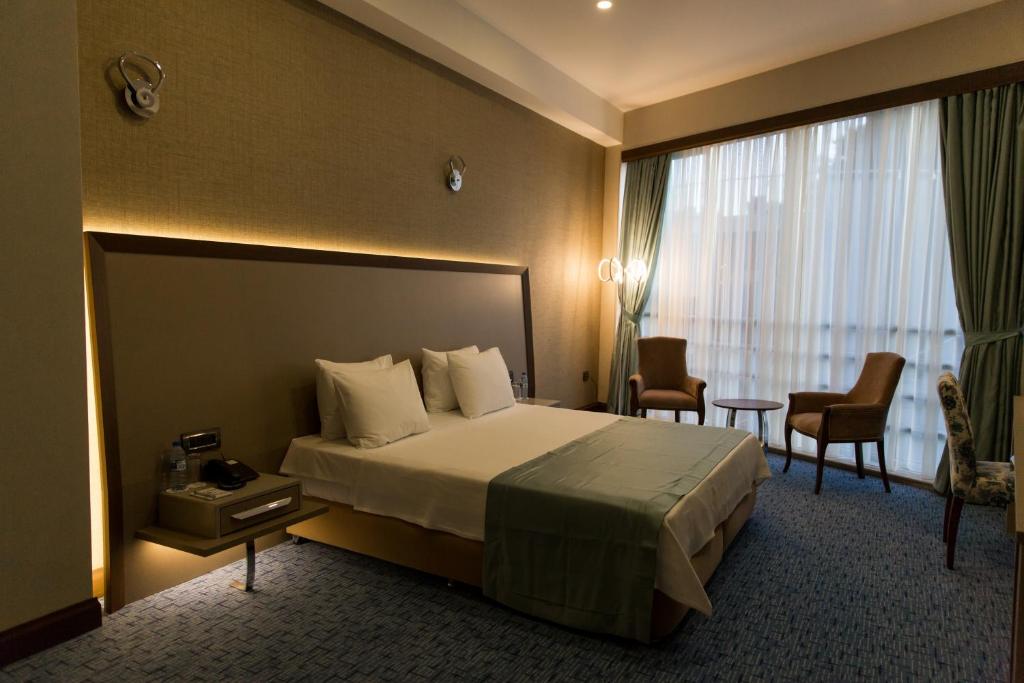 Двухместный (Стандартный двухместный номер с 1 кроватью) отеля Khazar Palace, Ленкорань