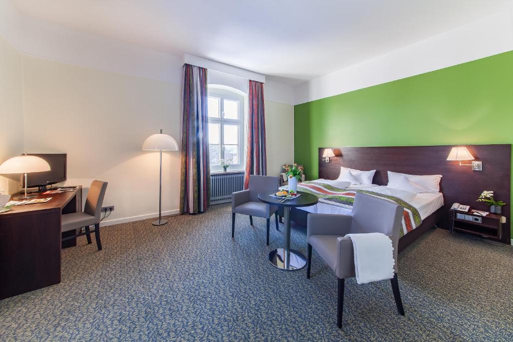 Двухместный (Классический двухместный номер с 1 кроватью) отеля relexa hotel Bad Steben, Нюрнберг