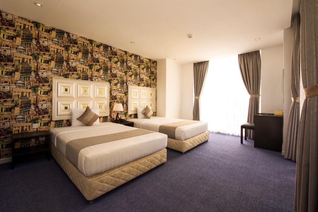 Двухместный (Представительский двухместный номер с 2 отдельными кроватями) отеля Golden Crown Hotel, Хошимин