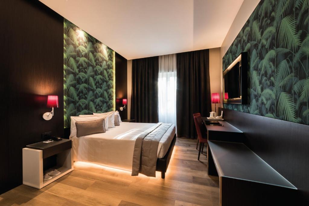 Двухместный (Двухместный номер Делюкс с 1 кроватью и турецкой баней) отеля Hotel Manin, Милан
