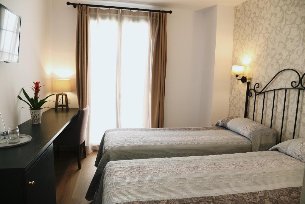Двухместный (Двухместный номер с 2 отдельными кроватями) отеля Jardi de Pedra - Adults Only, Росес