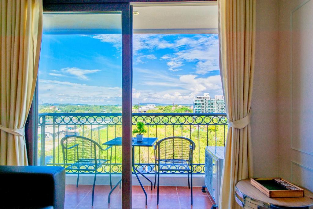 Апартаменты (Семейный люкс для 6 человек) апартамента Venetian Resort Pattaya, Паттайя