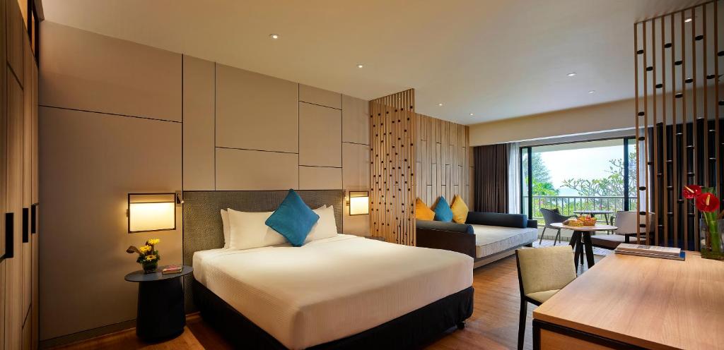 Семейный (Семейный номер с 1 спальней и видом на море) курортного отеля PARKROYAL Penang Resort, Пенанг
