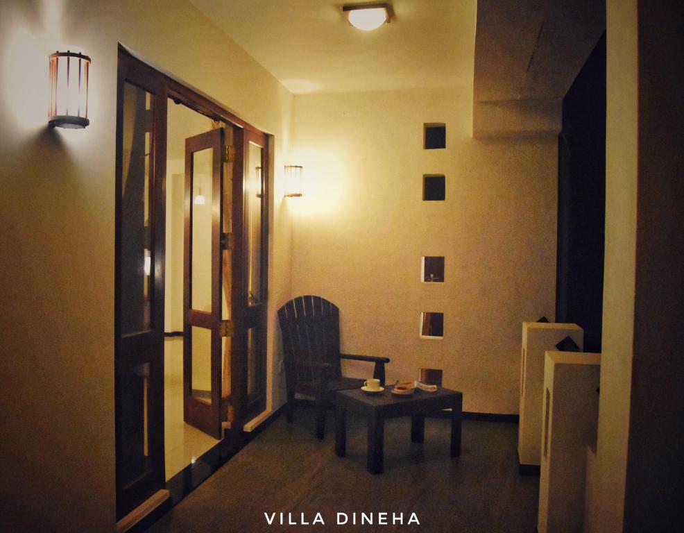 Двухместный (Двухместный номер с 1 кроватью и балконом) гостевого дома Villa Dineha, Хиккадува