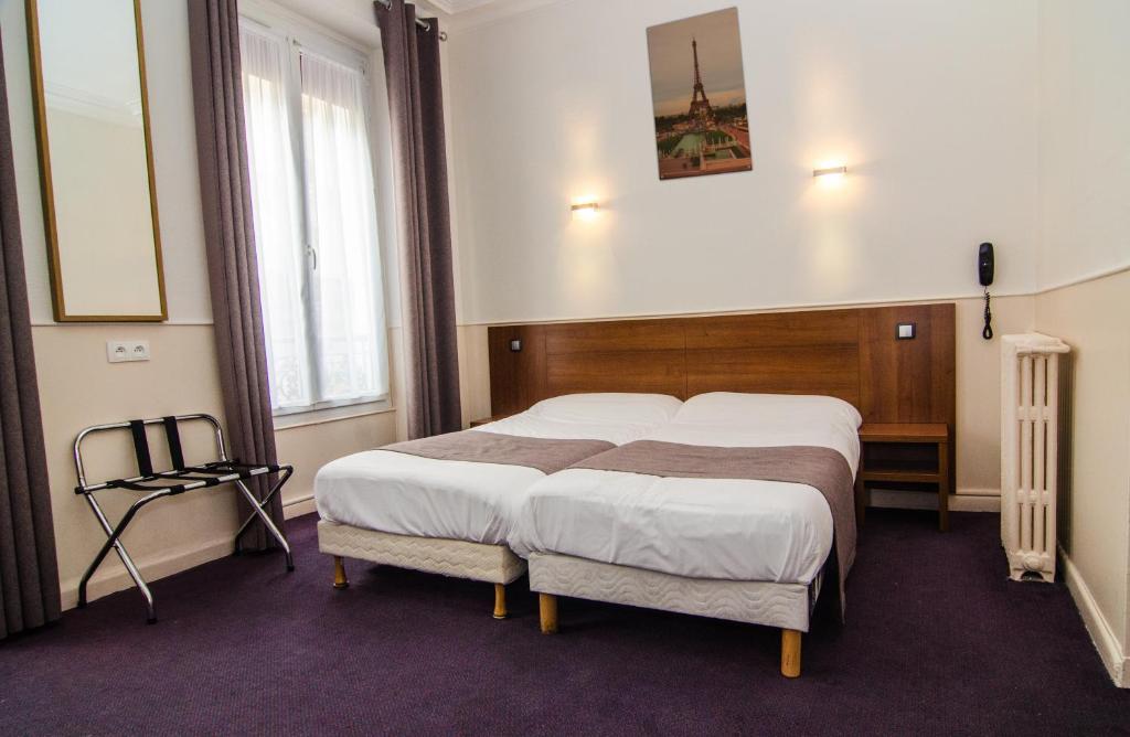 Двухместный (Двухместный номер с 2 отдельными кроватями) отеля Hotel Paris Bruxelles, Париж