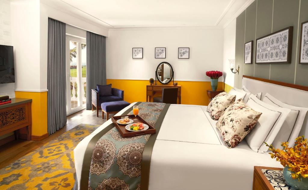 Сьюит (Представительский люкс) курортного отеля Taj Exotica Resort & Spa, Goa, Бенаулим