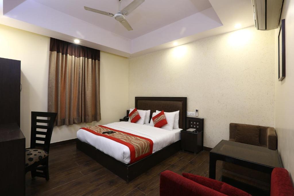 Hotel Rupam Kingston Park