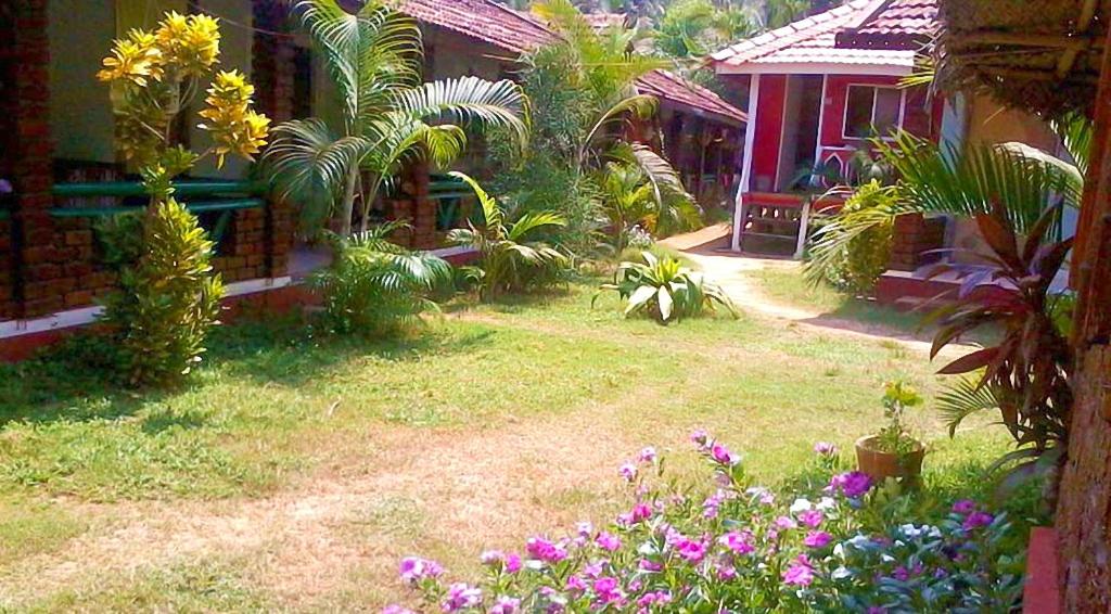 Отель Shri Umamaheshwar Cottages, Гокарна
