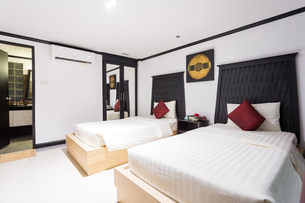 Двухместный (Улучшенный двухместный номер с 1 кроватью или 2 отдельными кроватями и видом на сад) курортного отеля Samed Grandview Resort, Самет