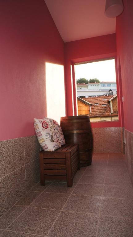 Двухместный (Двухместный номер с 1 кроватью и общей ванной комнатой) хостела Hostel Gaia Porto, Вила-Нова-ди-Гая