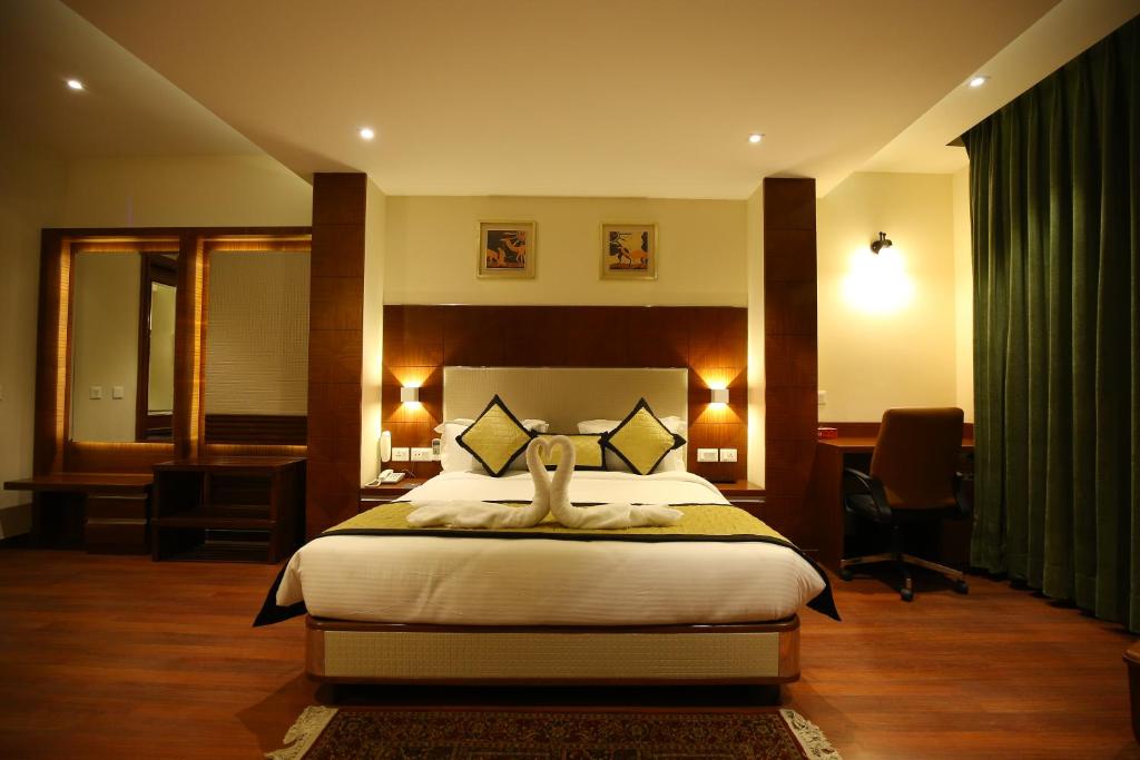 Двухместный (Номер Делюкс) гостевого дома Xenious IC's Hotel, Нью-Дели