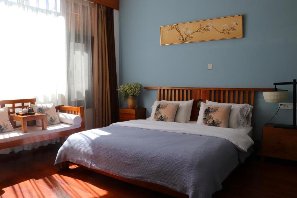 Двухместный (Номер с кроватью размера «queen-size»), Dali Yunxi Boutique Inn