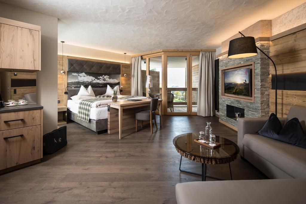 Сьюит (Люкс Relax Lodge) отеля Natur- und Aktivresort Reiterhof****s, Ахенкирх