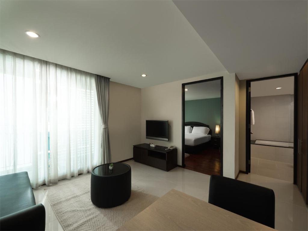 Апартаменты (Люкс с 1 спальней) отеля Silom Lofts, Бангкок