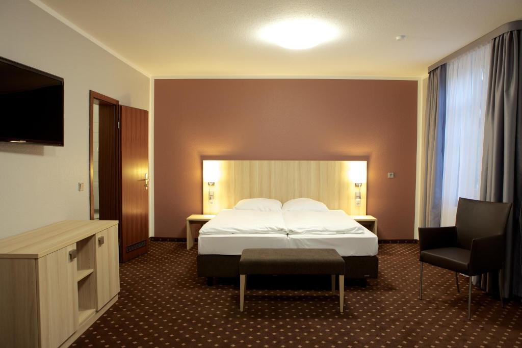 Двухместный (Двухместный номер бизнес-класса с 1 кроватью) отеля attimo Hotel Stuttgart***S, Штутгарт