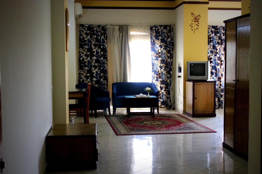 Двухместный (Двухместный номер Делюкс с 1 кроватью или 2 отдельными кроватями, вид на город) курортного отеля Aifu Resort - El Montazah, Александрия
