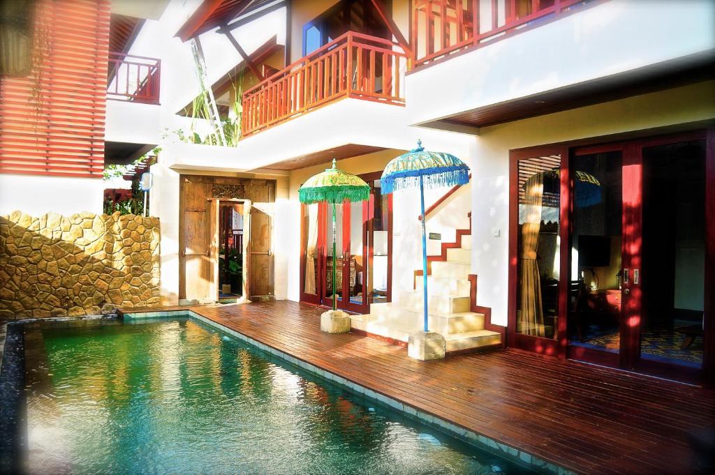 Aqua Octaviana Bali Villa