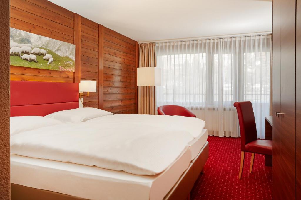Двухместный (Двухместный номер Делюкс с 1 кроватью) отеля H+ Hotel & SPA Engelberg, Энгельберг
