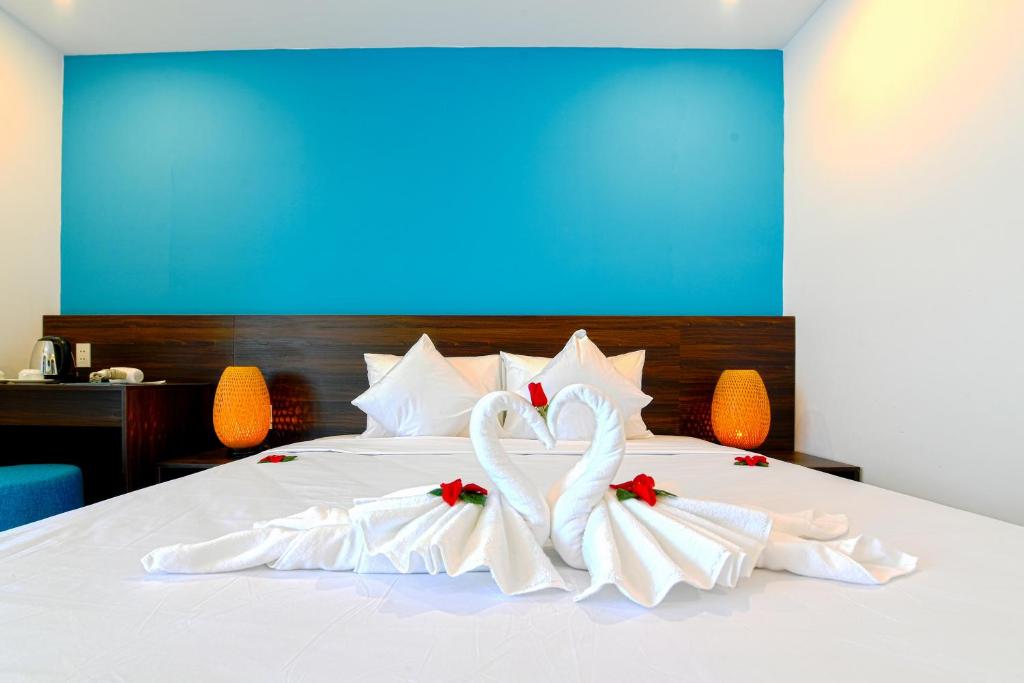 Двухместный (Улучшенный двухместный номер с 1 кроватью) отеля Phuoc An Hotel, Хойан