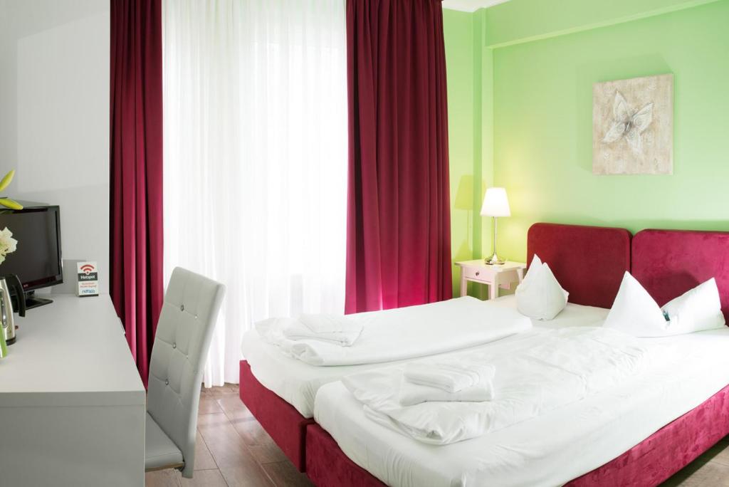 Двухместный (Двухместный номер с 2 отдельными кроватями) отеля Barcelona Bed & Breakfast, Дюссельдорф