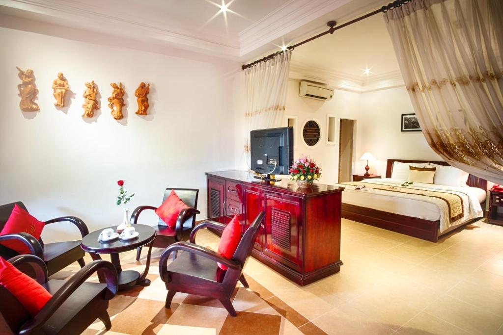 Двухместный (VIP) отеля Thuy Duong 3 Hotel, Хойан