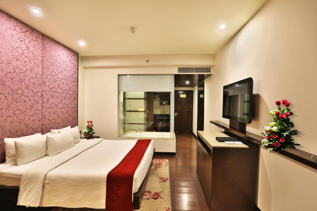 Двухместный (Двухместный номер Делюкс с 2 отдельными кроватями) отеля Hotel Royal Orchid, Jaipur, Джайпур