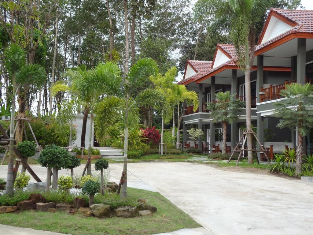 Двухместный (Двухместный номер Делюкс с 1 кроватью или 2 отдельными кроватями) курортного отеля Khaolak Yama Resort, Кхаулак