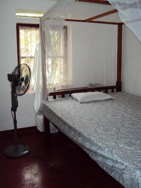 Двухместный (Стандартный двухместный номер с 1 кроватью и общей ванной комнатой) гостевого дома Guesthouse with terrace, Мидигама Запад