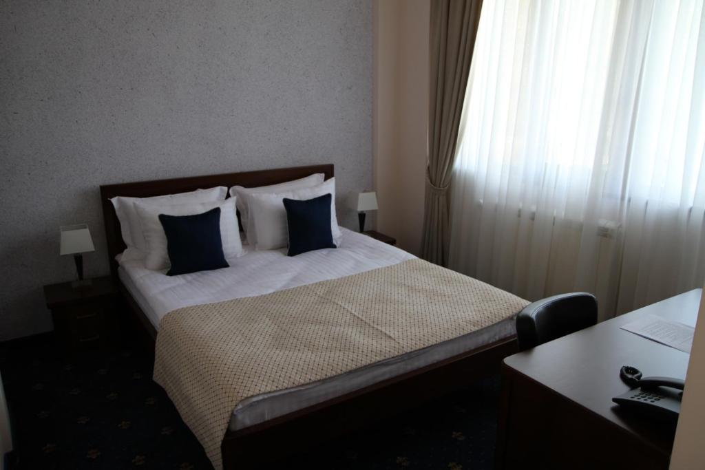 Двухместный (Двухместный номер Делюкс с 1 кроватью), Hotel Trebjesa