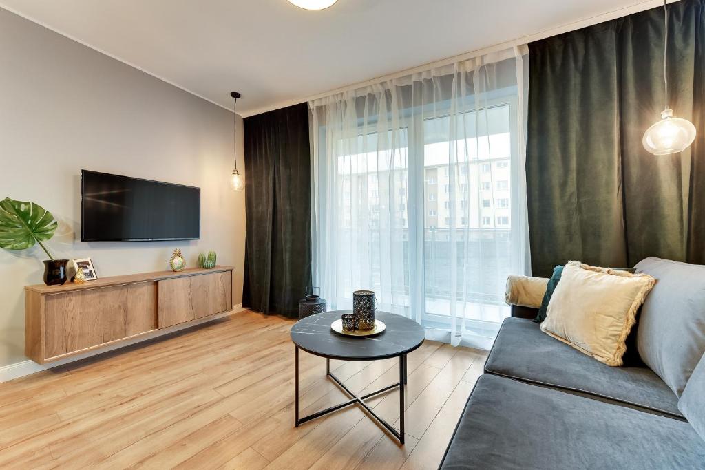 Апартаменты (Апартаменты Делюкс с балконом (парковка)), Angielska Grobla Apartinfo Apartments