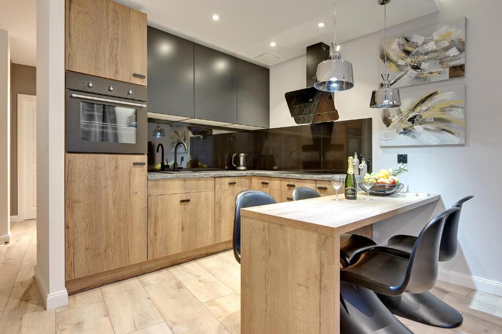 Апартаменты (Апартаменты «Комфорт» с террасой (парковка)), Angielska Grobla Apartinfo Apartments