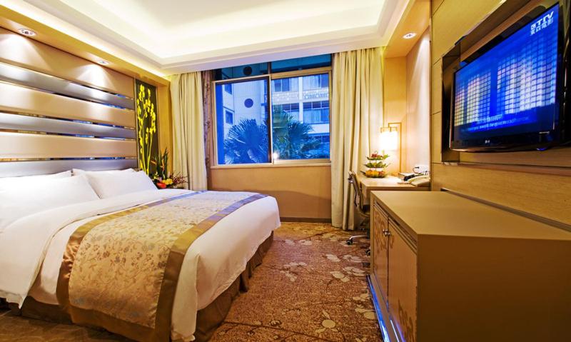 Двухместный (Двухместный номер Делюкс с 1 кроватью) отеля Chengdu Wangjiang Hotel, Чэнду