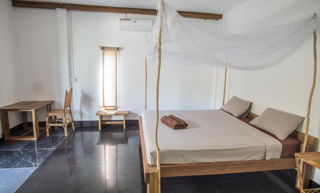 Двухместный (Улучшенный двухместный номер с 1 кроватью) гостевого дома Om Home, Сиануквиль