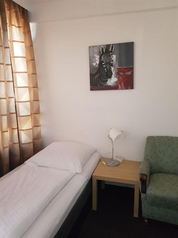 Двухместный (Standard Twin Room (seperate beds)), Hotel Wandsbek Hamburg