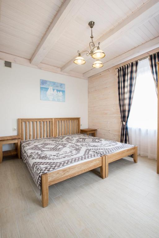 Двухместный (Двухместный номер эконом-класса с 1 кроватью или 2 отдельными кроватями) загородного отеля Panemunio sodyba, Бирштонас