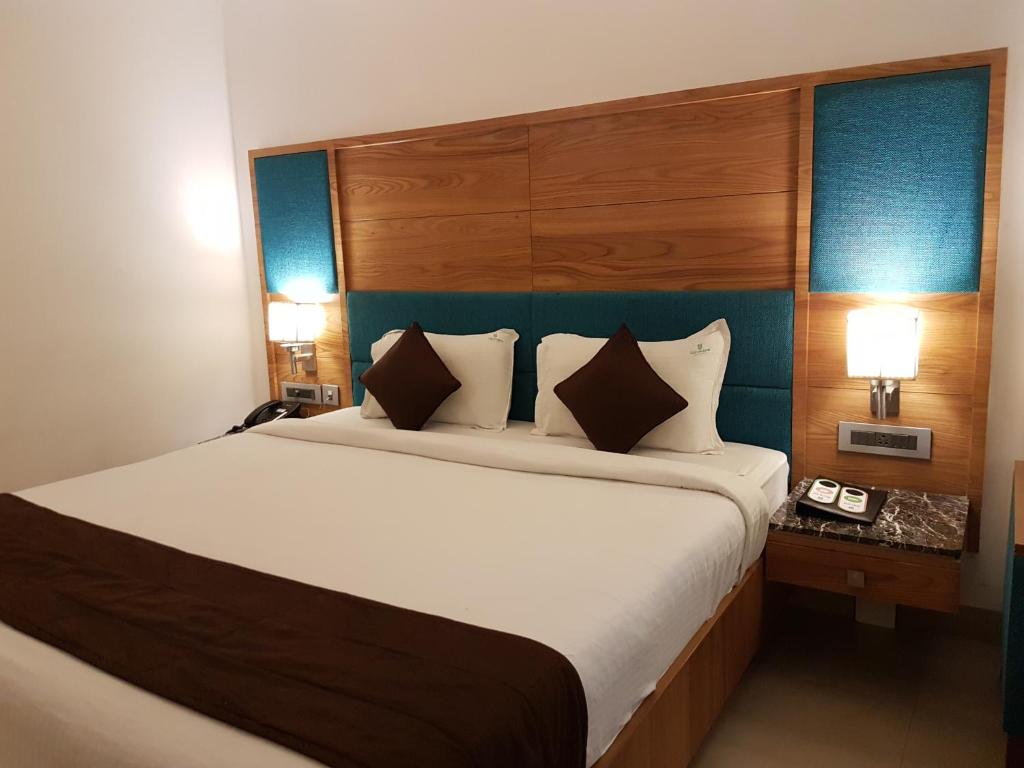 Двухместный (Представительский номер с кроватью размера «king-size») отеля Urvashi Residency, Ченнаи