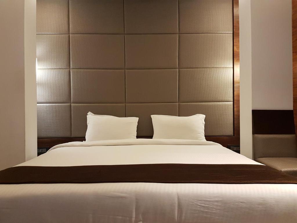 Двухместный (Стандартный двухместный номер с 1 кроватью) отеля Urvashi Residency, Ченнаи