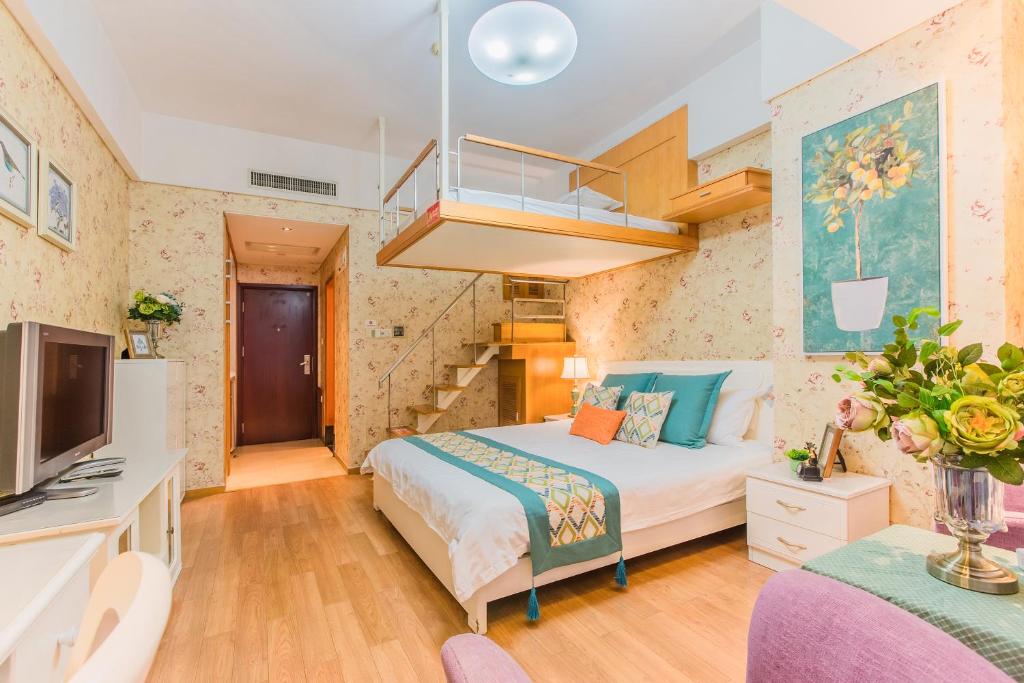 Семейный (Семейный номер (для 2 взрослых и 1 ребенка)), Westlake 7 Service Apartment