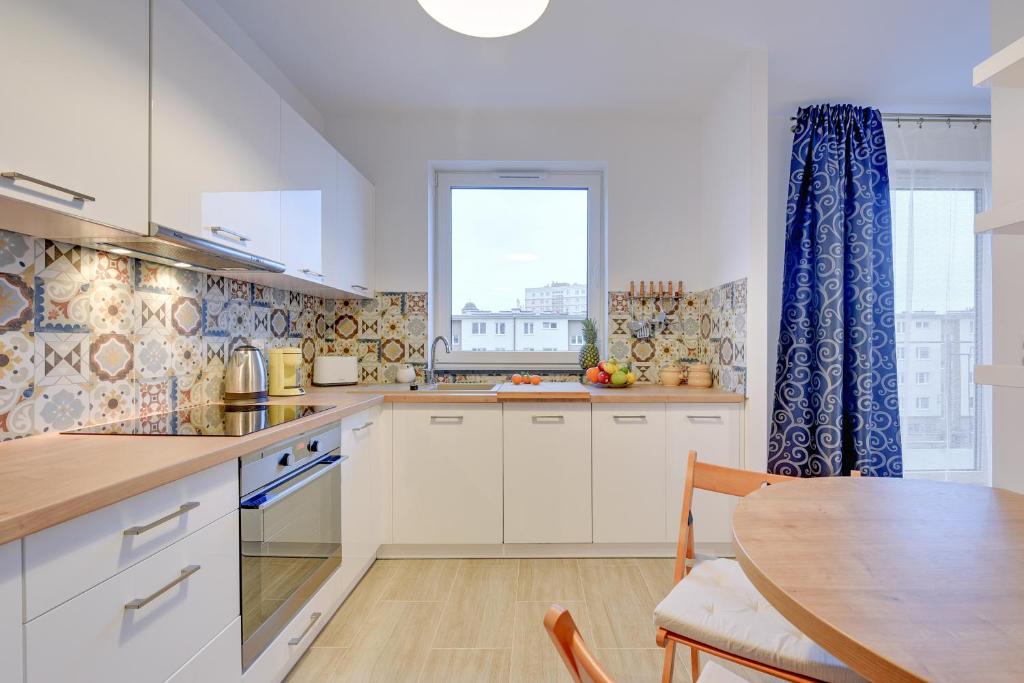 Апартаменты (Апартаменты «Комфорт» с балконом (парковка)), Angielska Grobla Apartinfo Apartments