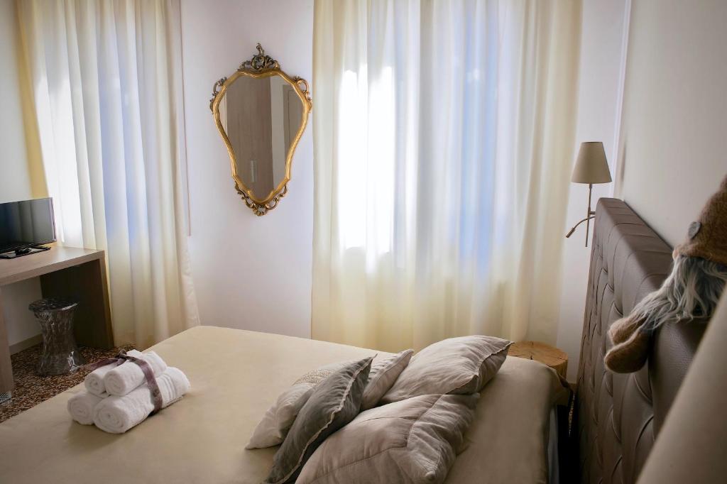 Двухместный (Двухместный номер с 1 кроватью) отеля B&B Al Pozzo di Luce, Венеция
