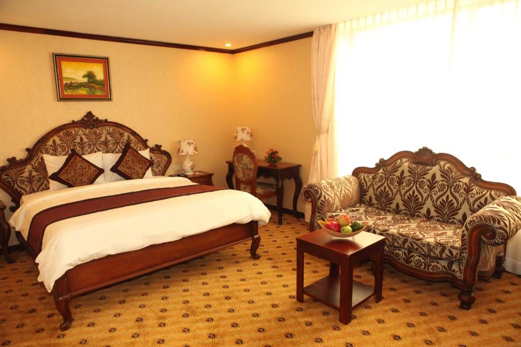 Двухместный (Номер с кроватью размера «king-size») отеля The Vissai Hotel, Ниньбинь