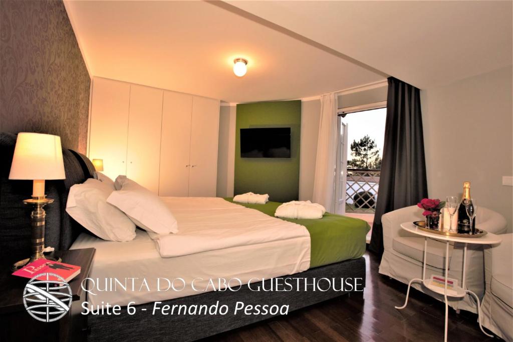Сьюит (Полулюкс с террасой) отеля Quinta do Cabo Guesthouse, Коларес