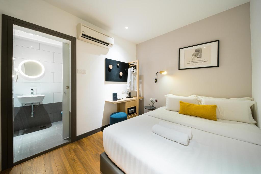 Двухместный (Двухместный номер Делюкс с 1 кроватью без окон) отеля Gold3 Boutique Hotel, Куала-Лумпур