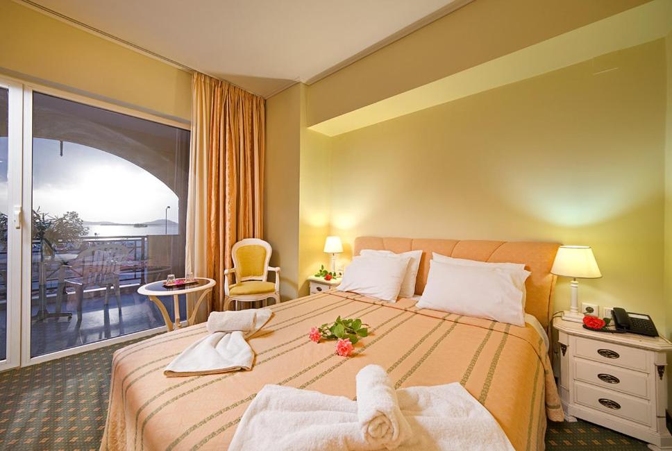 Двухместный (Двухместный номер с 1 кроватью с видом на море) отеля Angelika Pallas Hotel, Игуменица