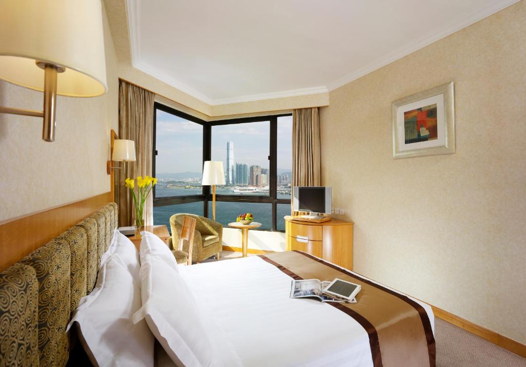 Двухместный (Номер с видом на гавань) отеля The Harbourview, Гонконг (город)