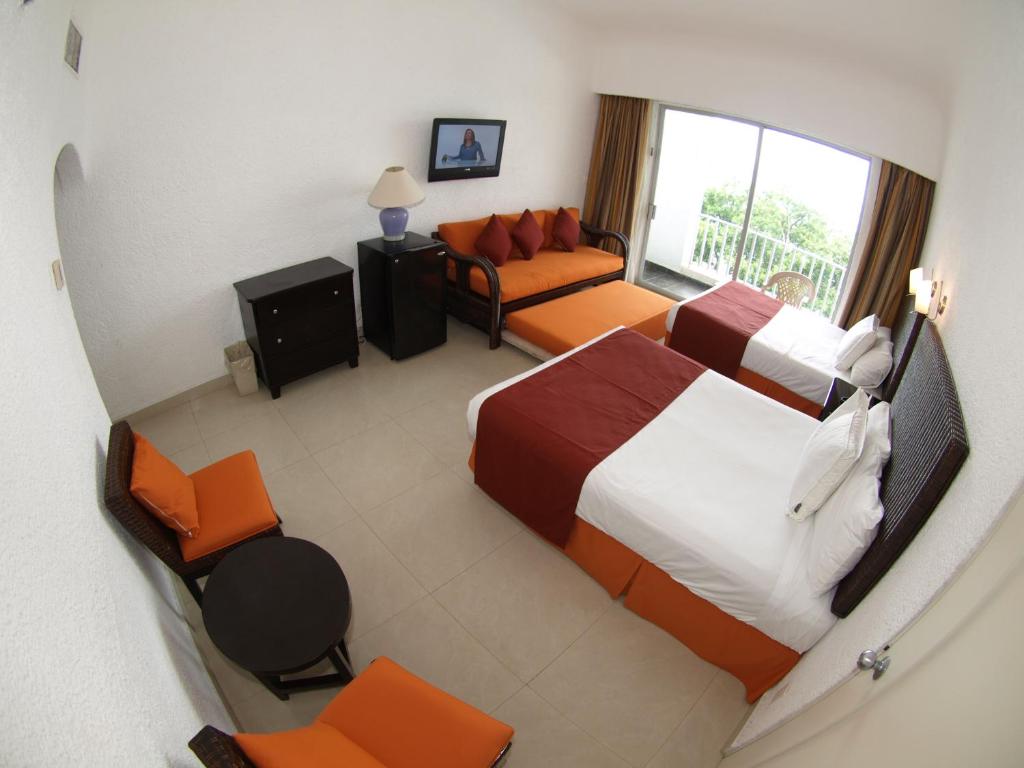 Двухместный (Двухместный номер с 1 кроватью, вид на море) отеля Sierra All Inclusive, Мансанильо