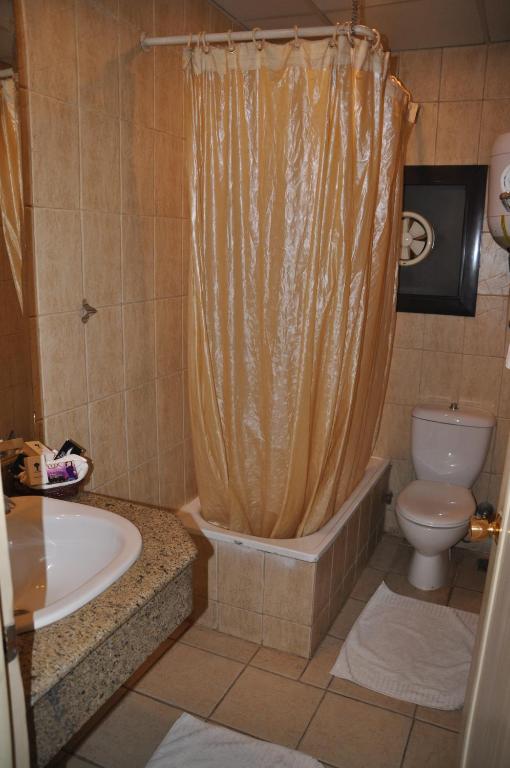 Двухместный (Двухместный номер с 1 кроватью или 2 отдельными кроватями и видом на бассейн) отеля Marhaba Palace Hotel, Асуан