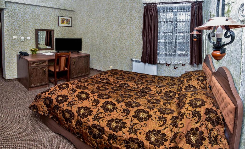 Двухместный (Большой двухместный номер с 1 кроватью) отеля Hotel Izvora 2, Арбанаси