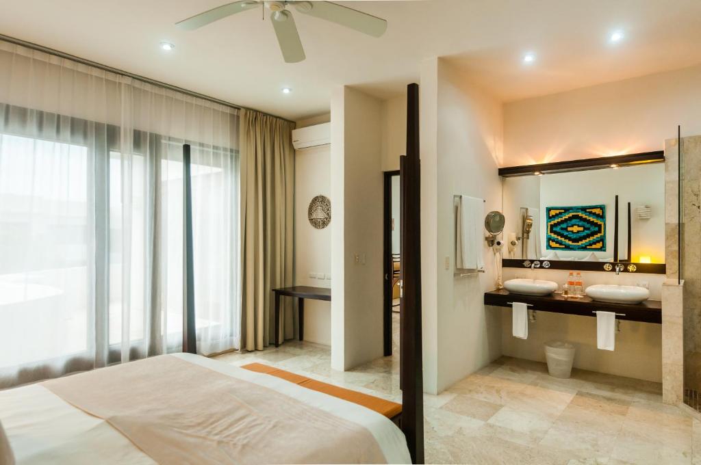 Апартаменты (Apartment with Private Pool and Large Hot Tub), Sexy Villas Tulum Clothing Optional